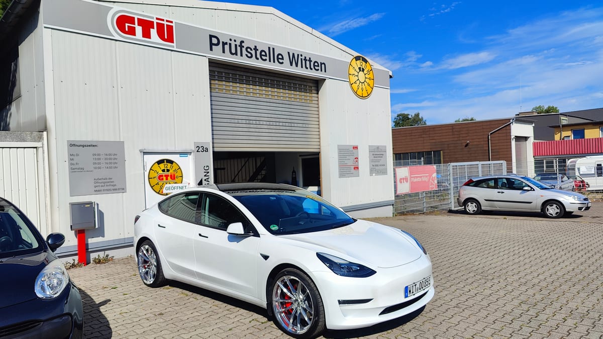 Impression vom Tesla End of Warranty Check in Witten