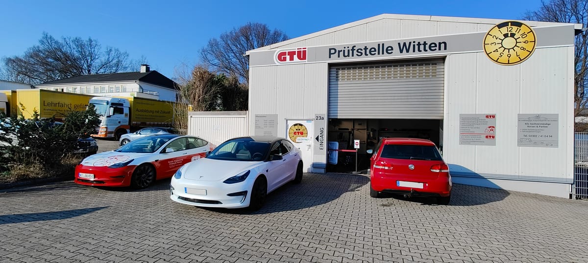 Impression vom Tesla End of Warranty Check in Witten